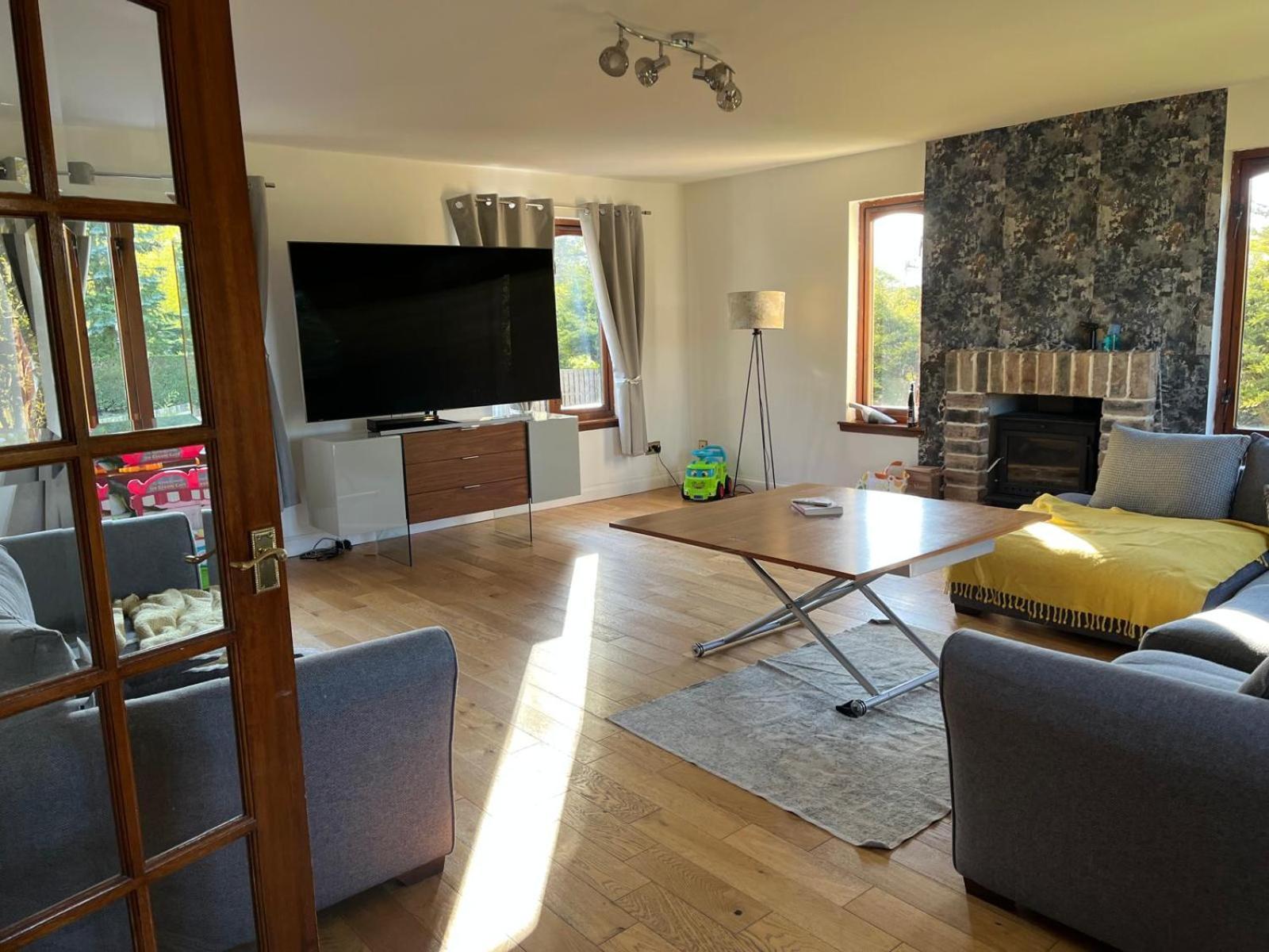 Milnholm Manor, 4 Bed Manor In Polmont Apartment ภายนอก รูปภาพ